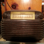 Bakelite radio